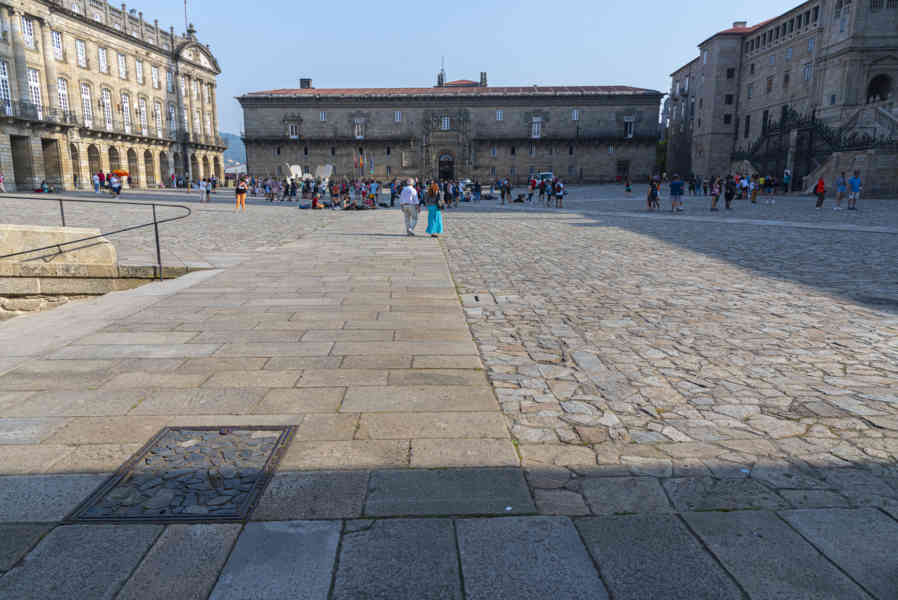A Coruña 004  - Santiago de Compostela - plaza del Obradoiro.jpg